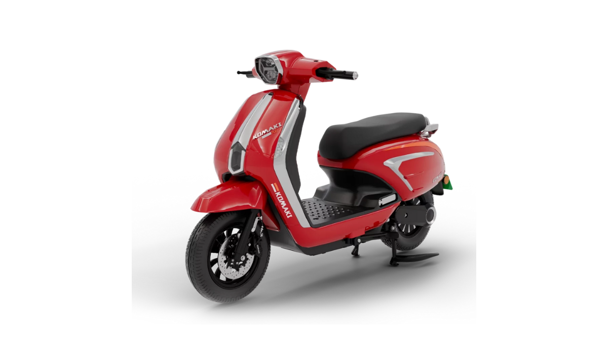 Komaki XR7 :- एक बार चार्ज करने पर 322KM दौड़ेगा यह स्कूटर, कीमत 90 हजार रुपए से भी कम।